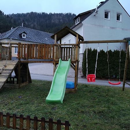 Gasthof Zum Falkenstein Hotel Schwarzau im Gebirge Buitenkant foto